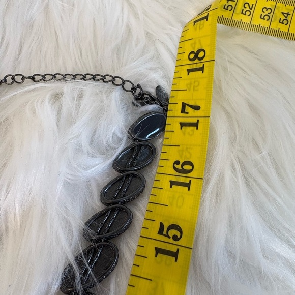 Chic Black and White Women's Necklace - Picture 6 of 6